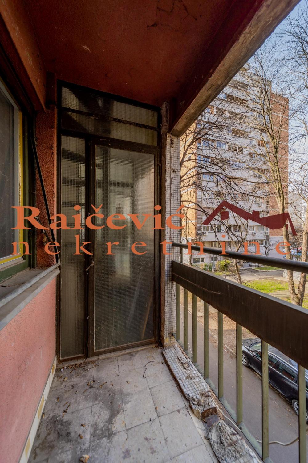 Stan na prodaju u Beogradu, Novi Beograd blok 45 (TC Enjub), dvosoban, 55m2, cena 188000 evra