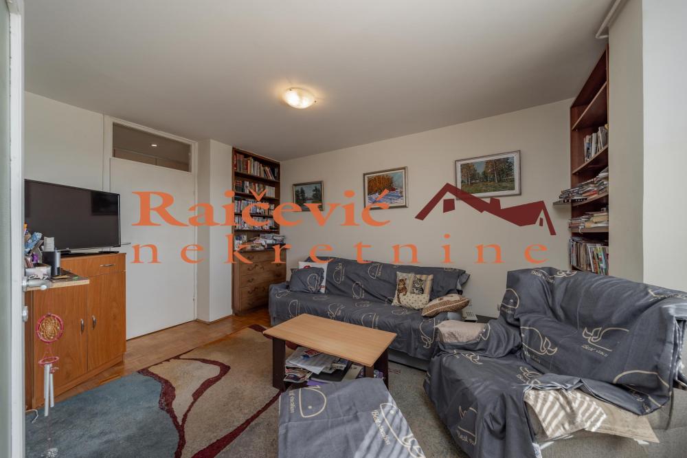 Stan na prodaju u Beogradu, Novi Beograd blok 28 (Potkovica), dvosoban, 55m2, cena 189000 evra