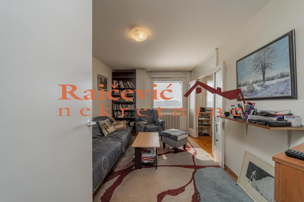 Stan na prodaju u Beogradu, Novi Beograd blok 28 (Potkovica), dvosoban, 55m2, cena 189000 evra