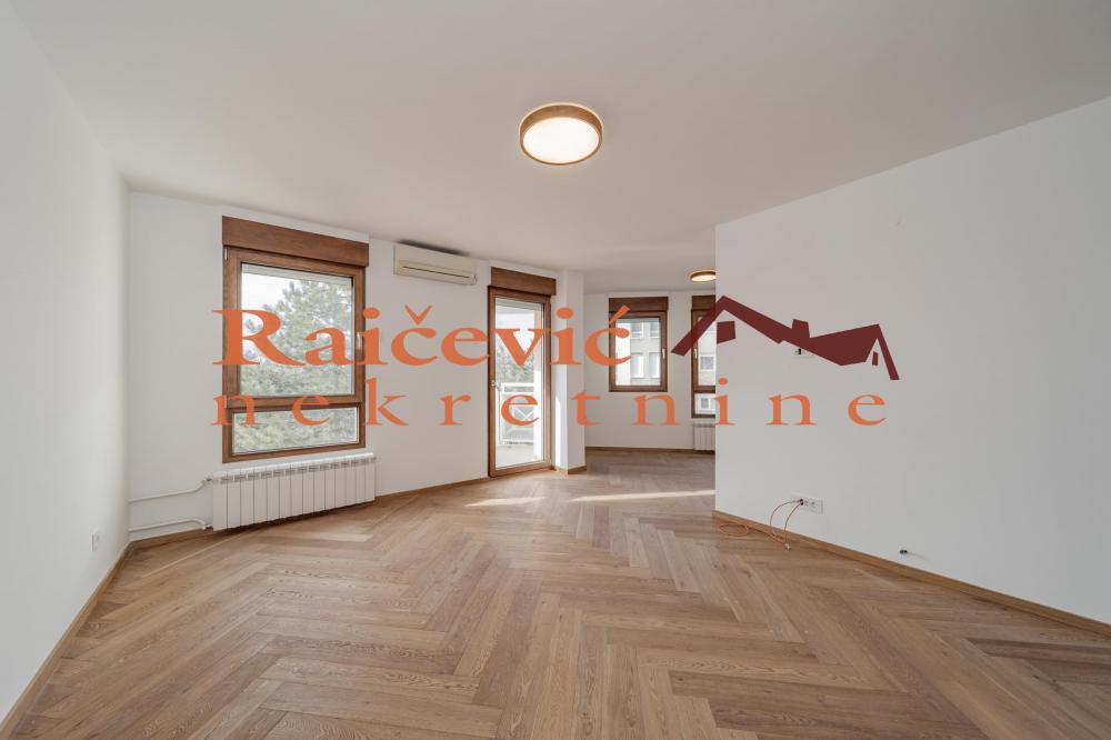 Stan na prodaju u Beogradu, Banovo brdo, dvosoban, 57m2, cena 216000 evra