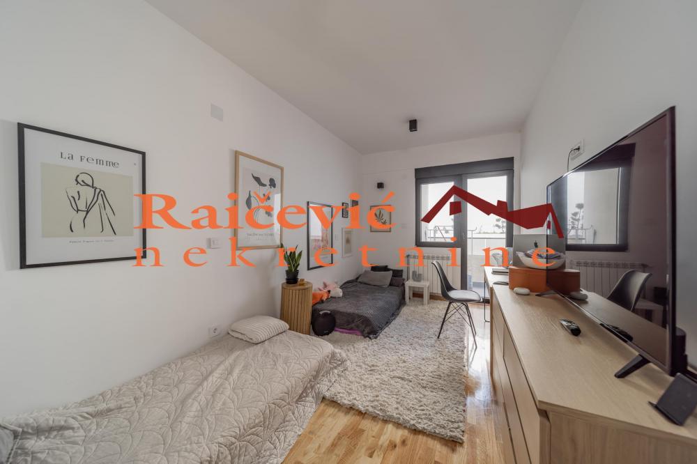 Stan na prodaju u Beogradu, Crveni Krst, dvosoban, 57m2, cena 229000 evra