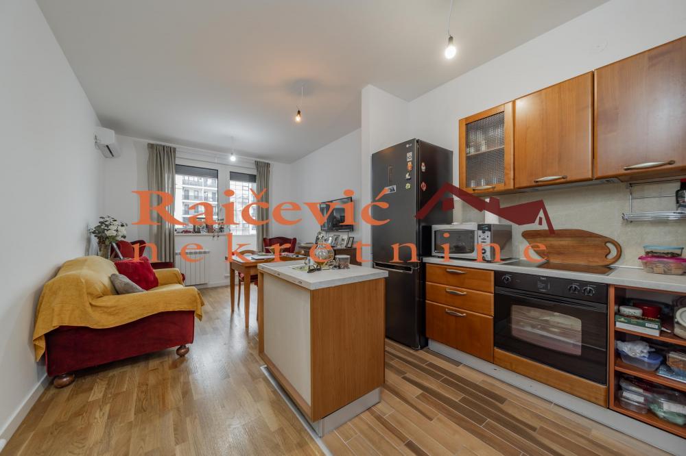 Glavna slika oglasa 271039