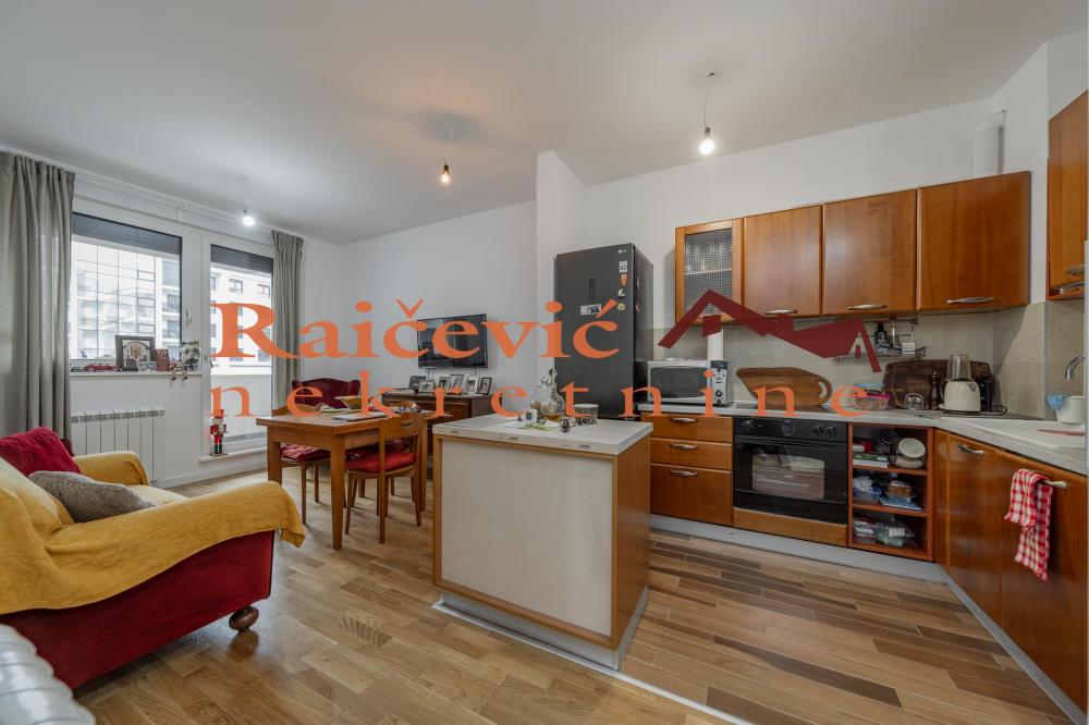 Stan na prodaju u Beogradu, Učiteljsko naselje, dvoiposoban, 65m2, cena 205000 evra