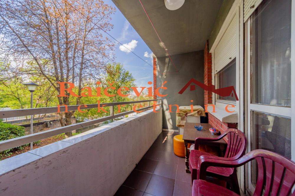 Stan na prodaju u Beogradu, Labudovo brdo, dvosoban, 67m2, cena 154000 evra