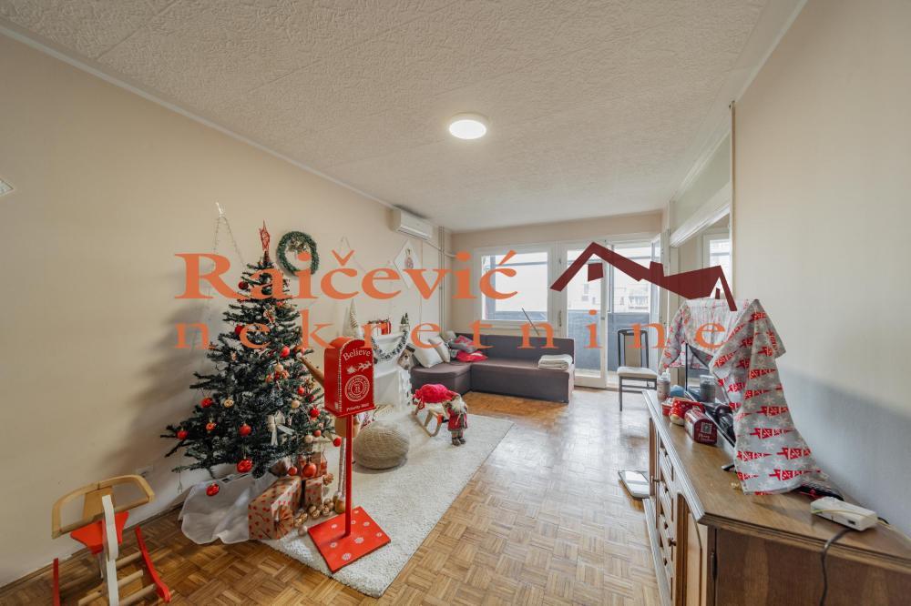 Stan na prodaju u Beogradu, Novi Beograd blok 61, dvosoban, 67m2, cena 205000 evra