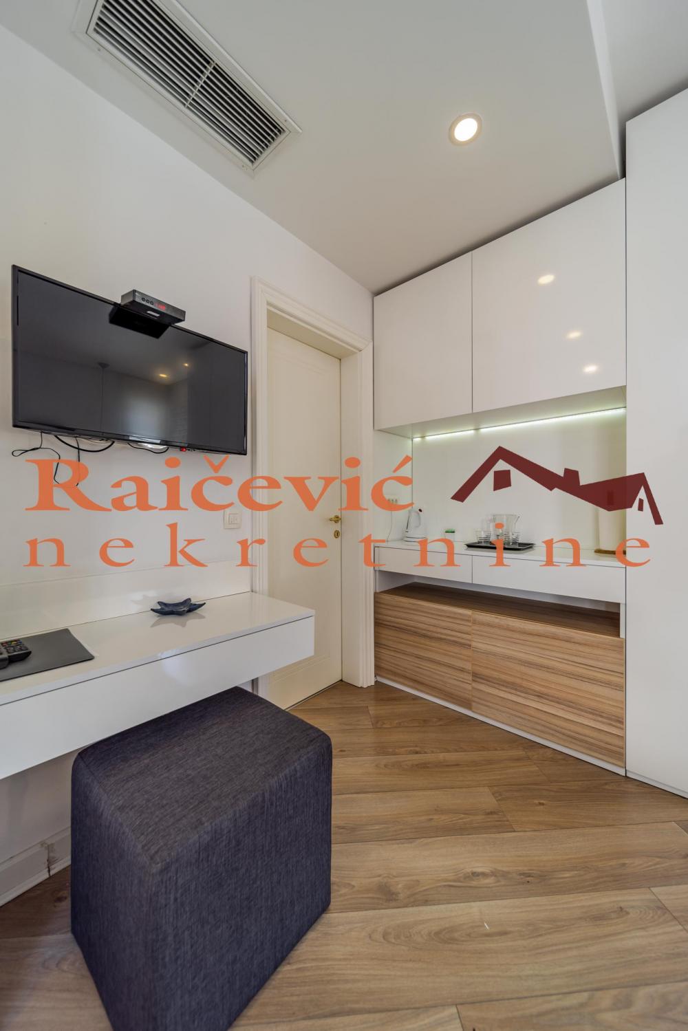 Stan na prodaju u Beogradu, Beograd (centar), trosoban, 73m2, cena 439000 evra