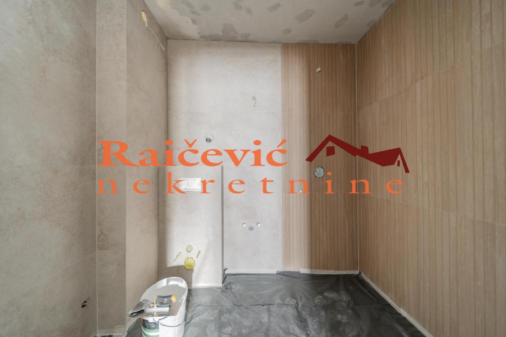 Stan na prodaju u Beogradu, Pašino brdo, troiposoban, 75m2, cena 262500 evra