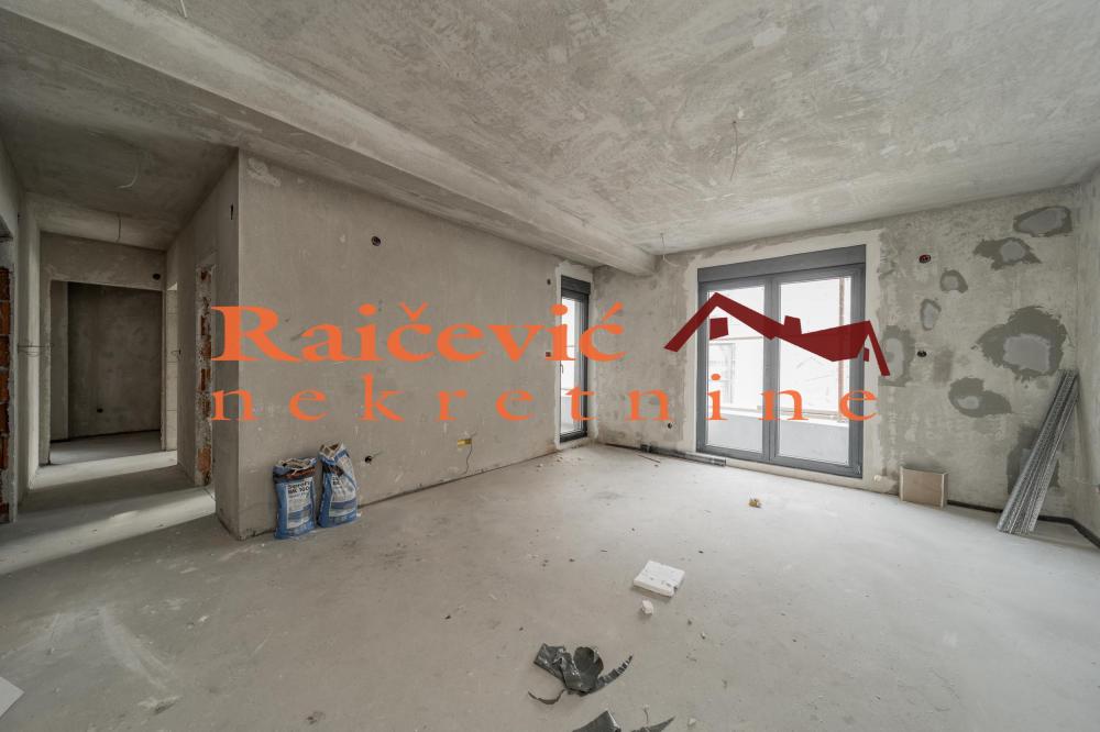 Stan na prodaju u Beogradu, Pašino brdo, troiposoban, 75m2, cena 262500 evra