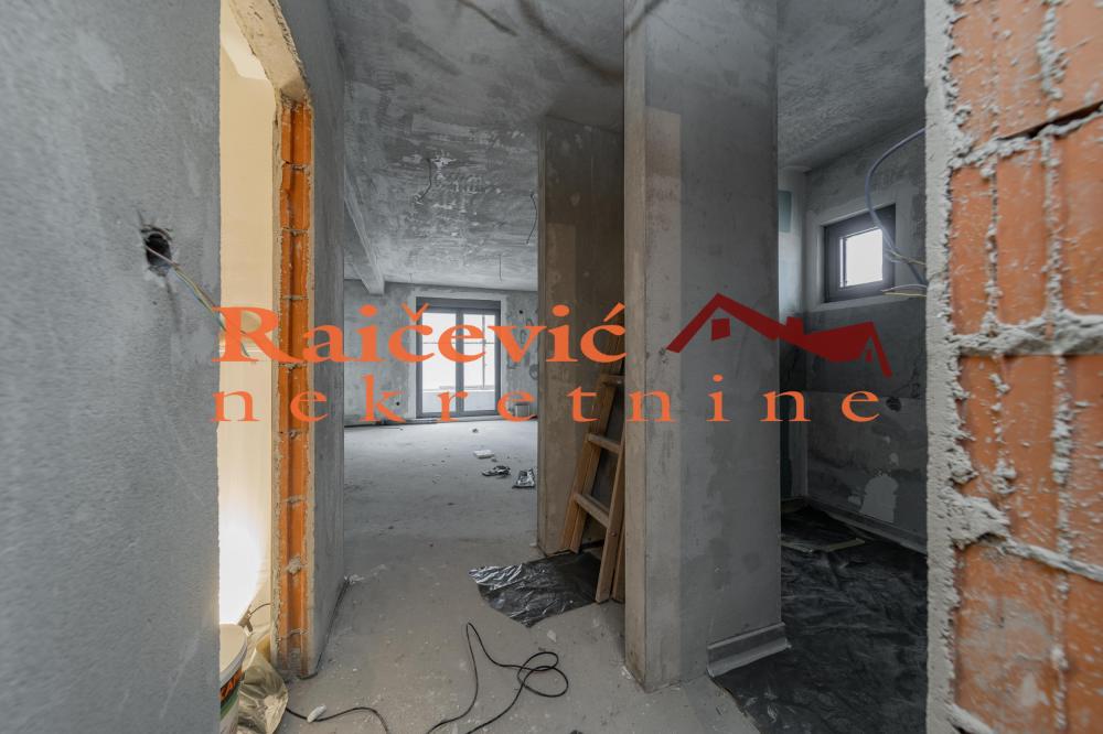 Stan na prodaju u Beogradu, Pašino brdo, troiposoban, 75m2, cena 262500 evra