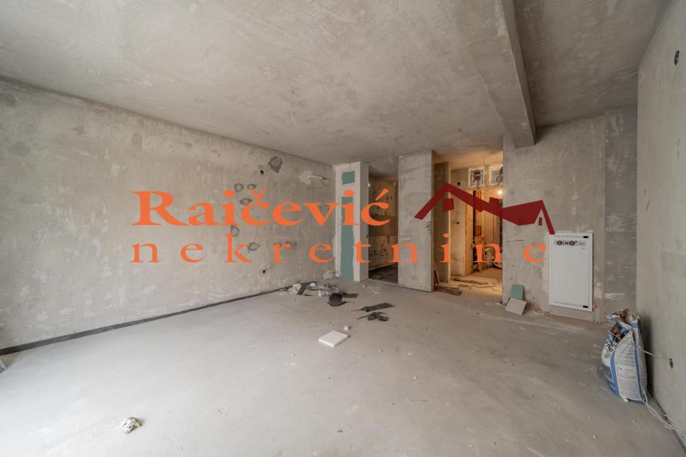 Stan na prodaju u Beogradu, Pašino brdo, troiposoban, 75m2, cena 262500 evra