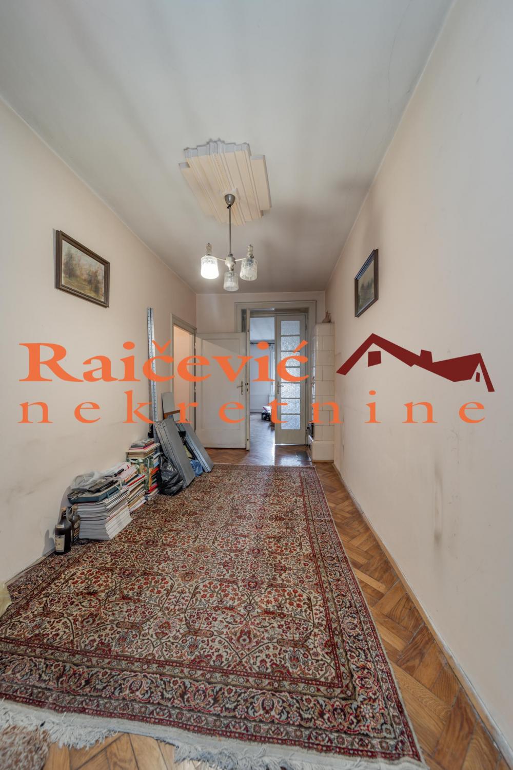 Stan na prodaju u Beogradu, Beograd (centar), trosoban, 77m2, cena 385000 evra