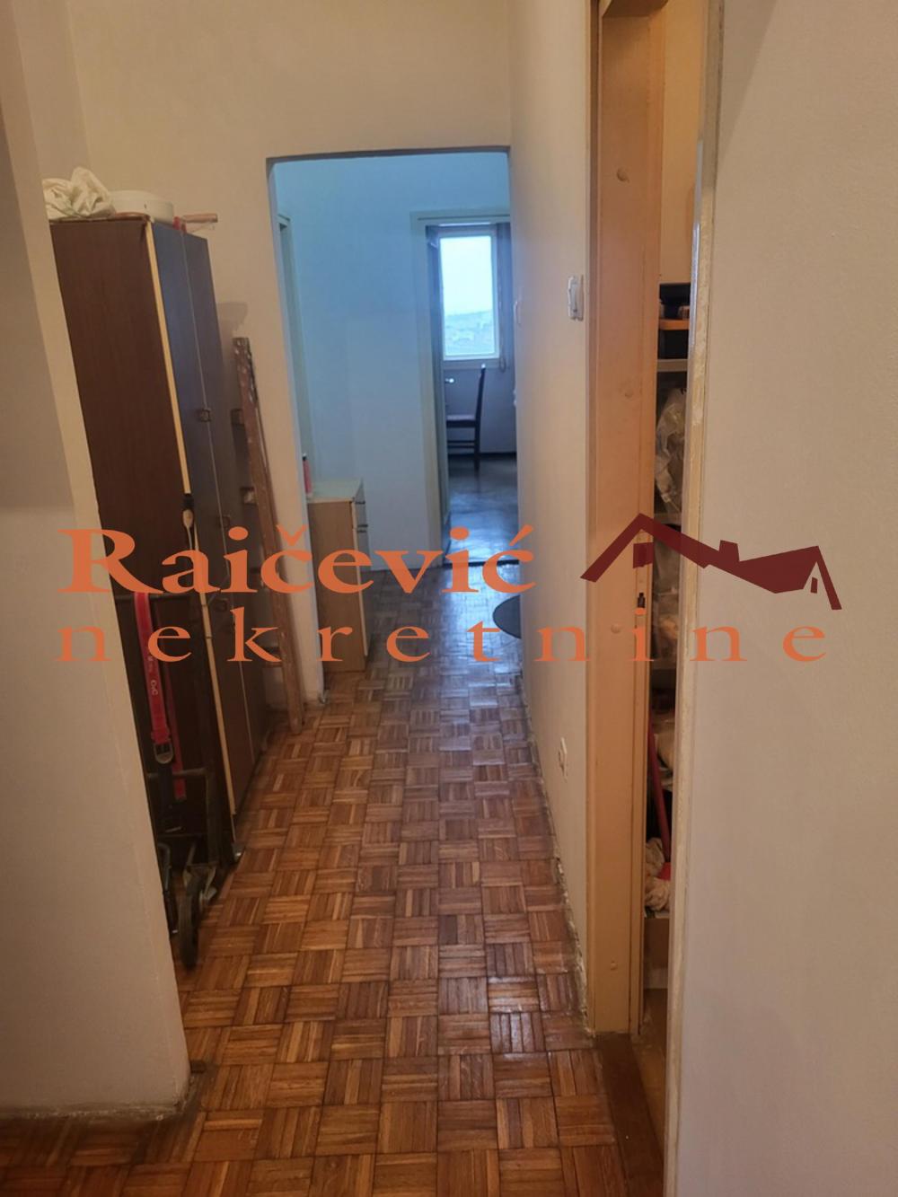 Stan na prodaju u Beogradu, Mirijevo, trosoban, 81m2, cena 190000 evra