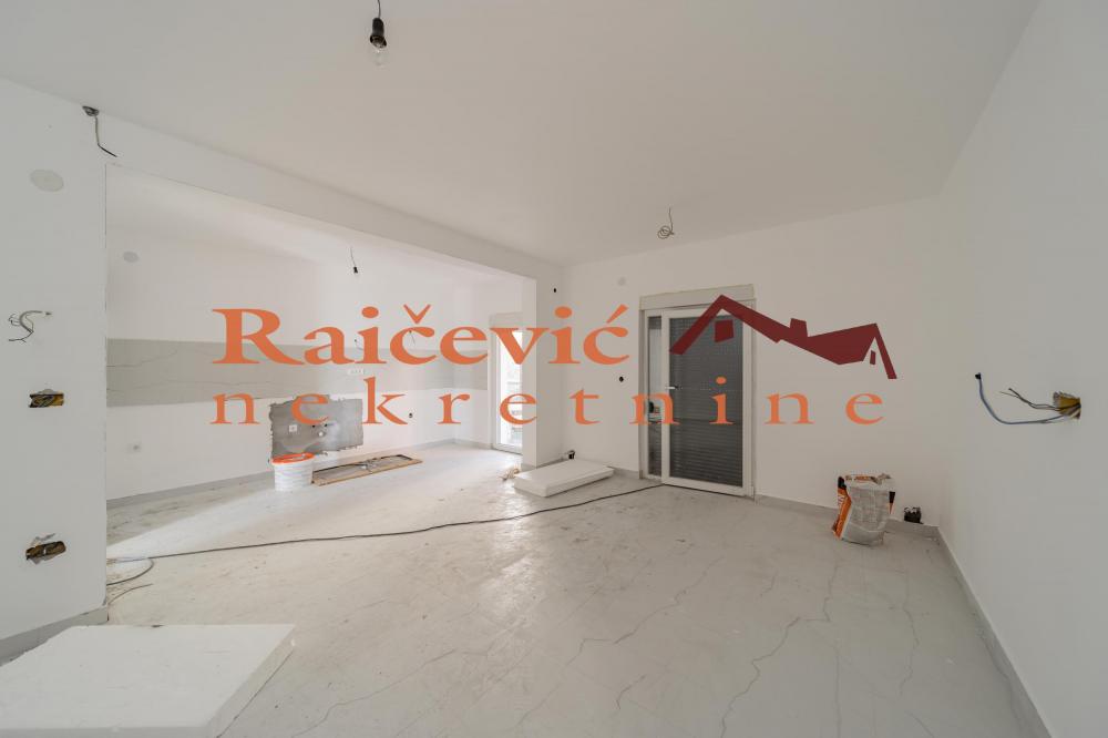 Glavna slika oglasa 271068