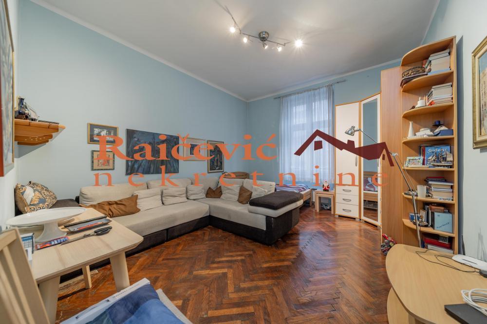 Stan na prodaju u Beogradu, Beograd (centar), trosoban, 83m2, cena 280000 evra