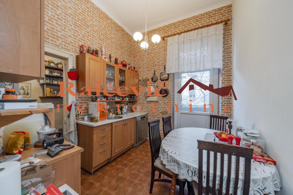 Stan na prodaju u Beogradu, Beograd (centar), trosoban, 83m2, cena 280000 evra