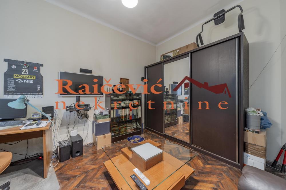 Stan na prodaju u Beogradu, Beograd (centar), trosoban, 83m2, cena 280000 evra