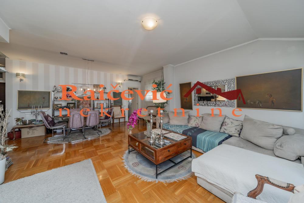 Stan na prodaju u Beogradu, Pašino brdo, trosoban, 85m2, cena 269000 evra