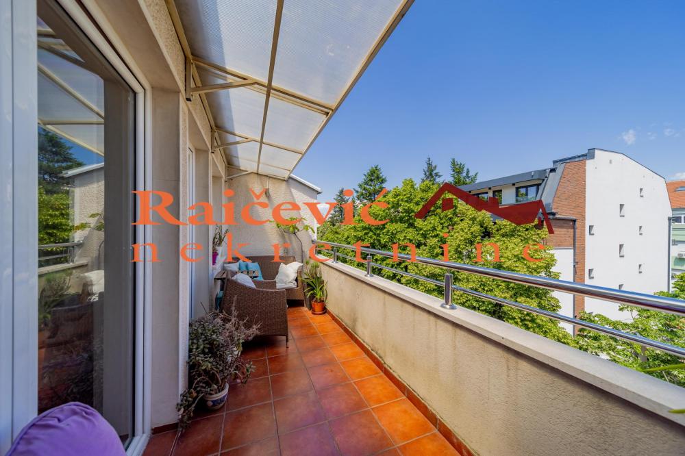 Stan na prodaju u Beogradu, Pašino brdo, trosoban, 85m2, cena 269000 evra