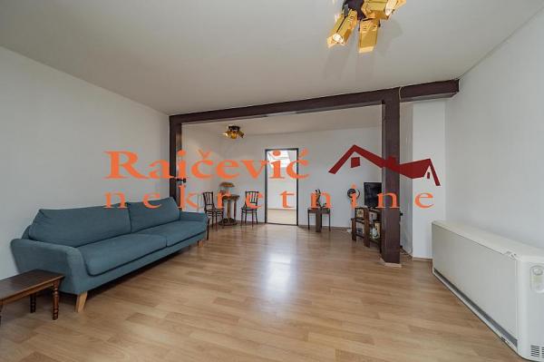 Stan na prodaju u Beogradu, Beograd (centar), troiposoban, 96m2, cena 239000 evra