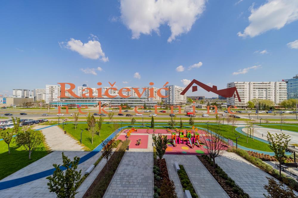 Stan na prodaju u Beogradu, Novi Beograd blok 58, trosoban, 99m2, cena 410000 evra