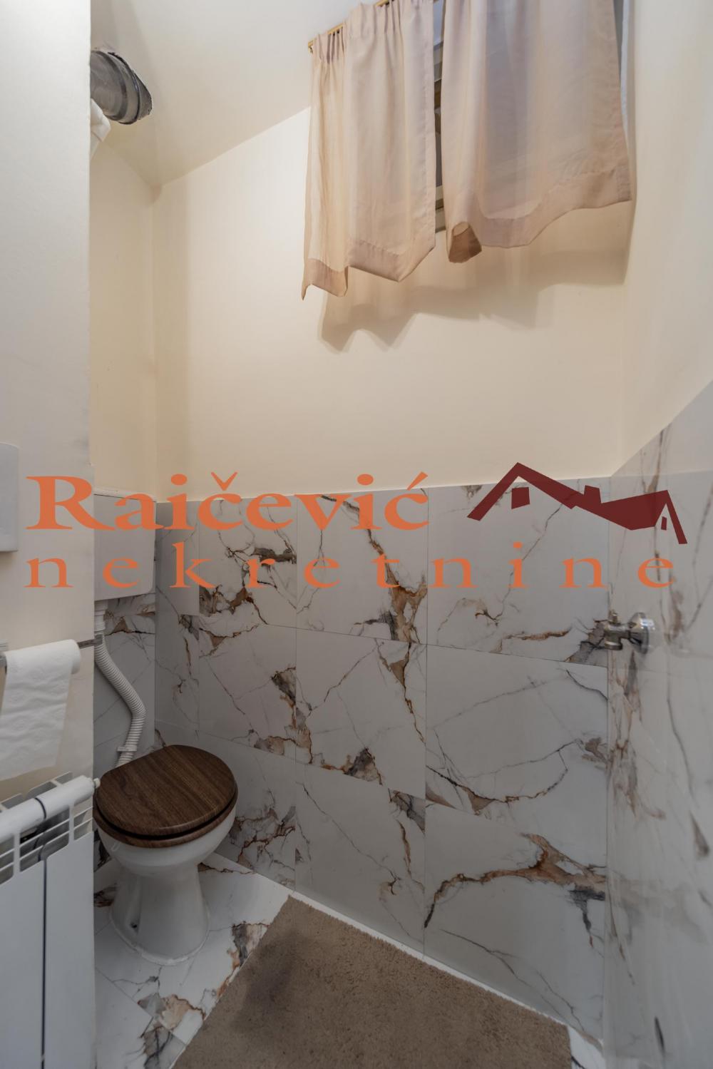 Stan na prodaju u Beogradu, Bulbulder, cetvorosoban, 104m2, cena 348000 evra