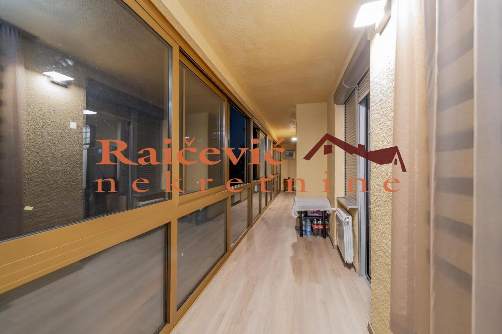 Stan na prodaju u Beogradu, Bulbulder, cetvorosoban, 104m2, cena 348000 evra