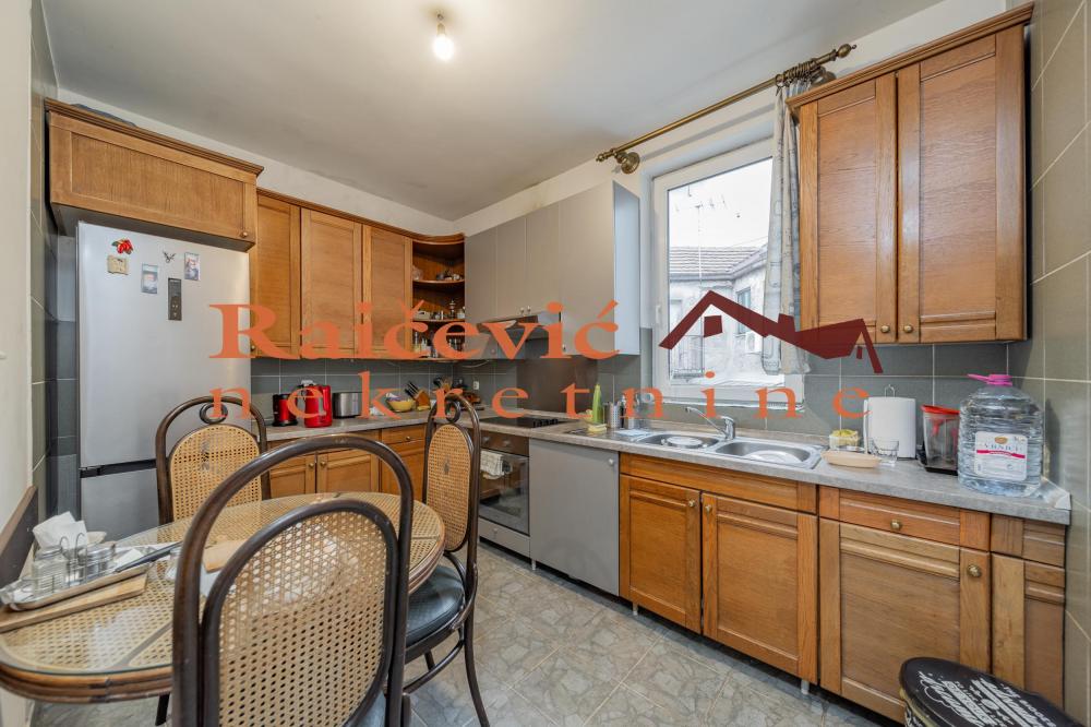 Stan na prodaju u Beogradu, Beograd (centar), 108m2, cena 548900 evra