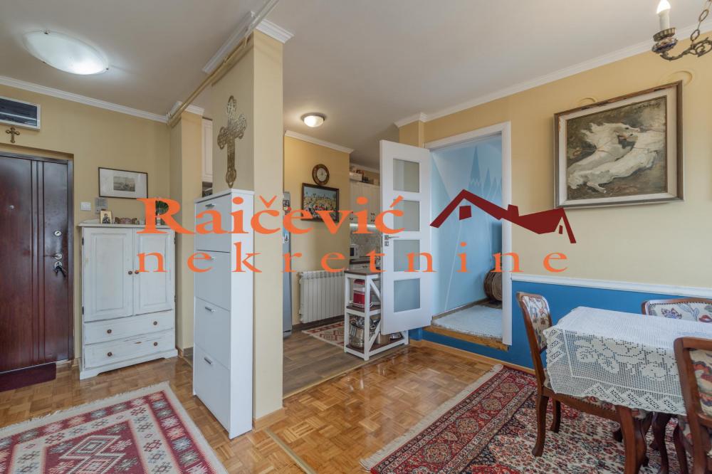 Stan na prodaju u Beogradu, Banjica, 120m2, cena 275000 evra