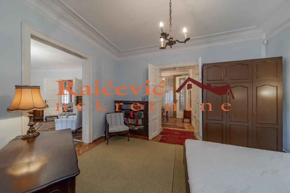 Stan na prodaju u Beogradu, Beograd (centar), 120m2, cena 495000 evra