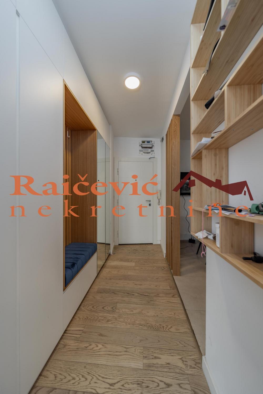 Stan na prodaju u Beogradu, Beograd (centar), trosoban, 136m2, cena 280000 evra