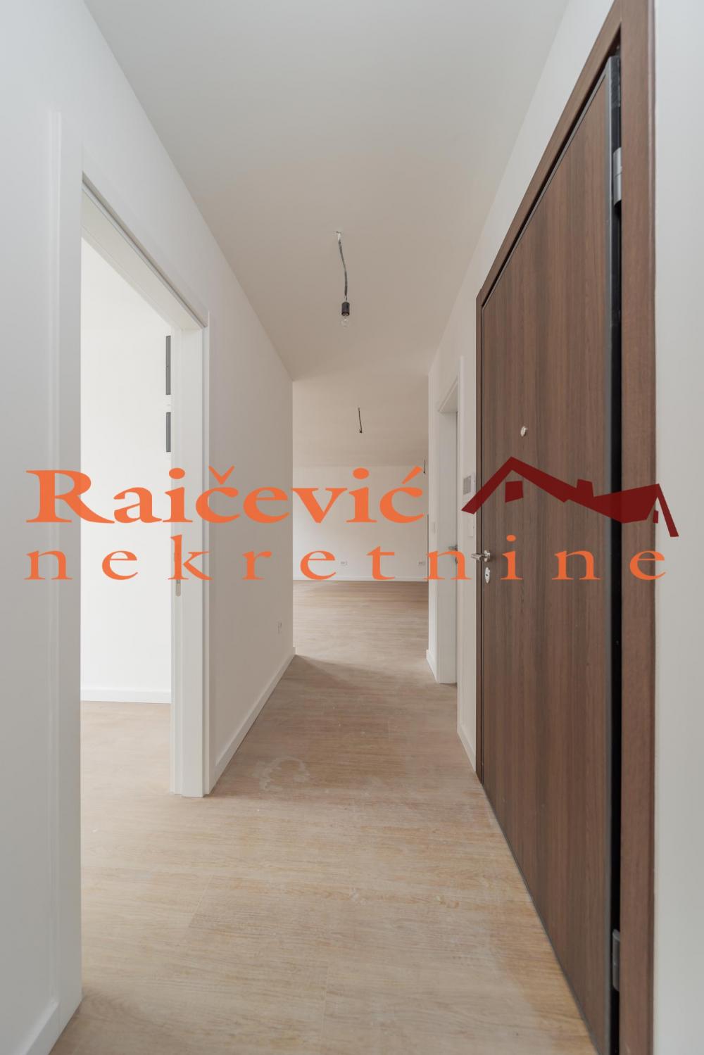 Stan na prodaju u Beogradu, Dušanovac, 142m2, cena 352000 evra