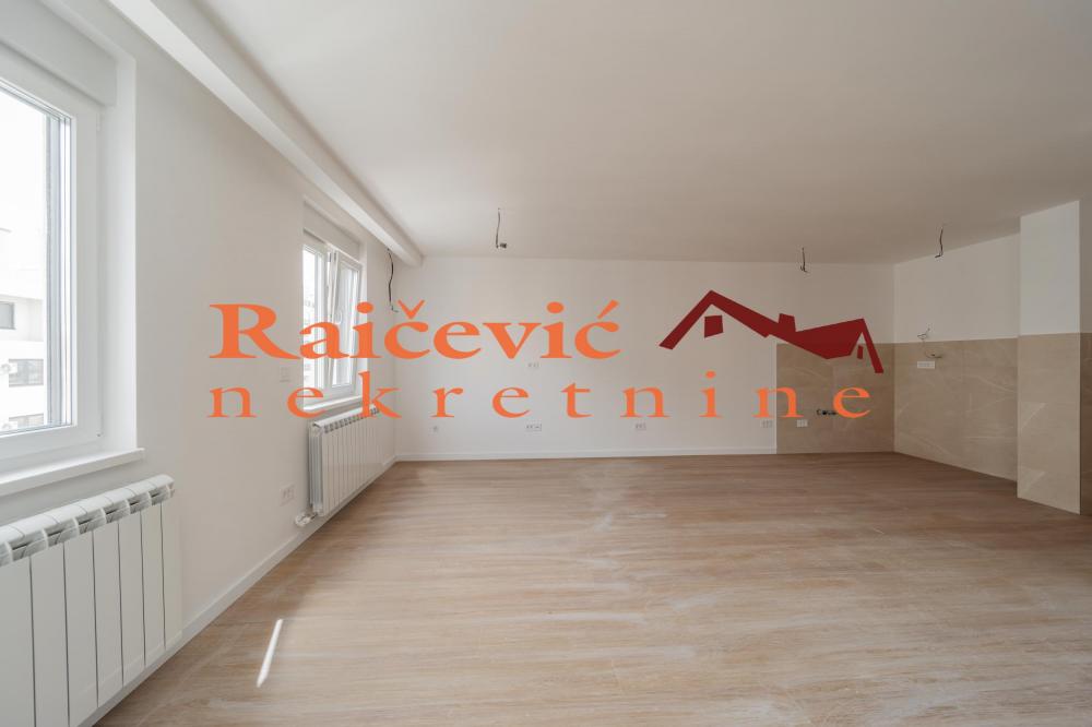 Stan na prodaju u Beogradu, Dušanovac, 142m2, cena 352000 evra