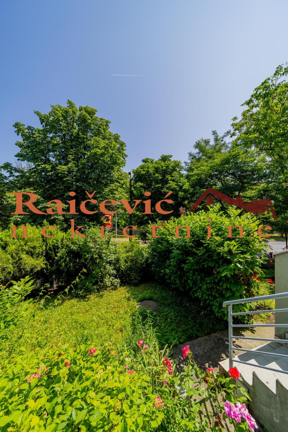 Stan na prodaju u Beogradu, Dedinje, 142m2, cena 470000 evra