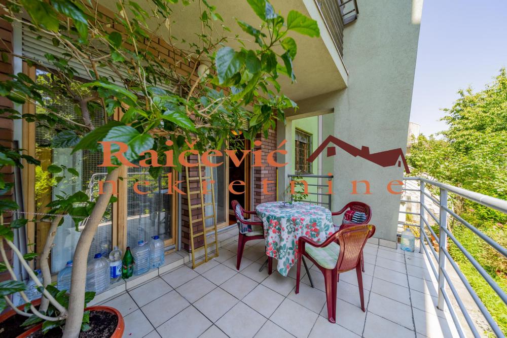 Stan na prodaju u Beogradu, Dedinje, 142m2, cena 470000 evra