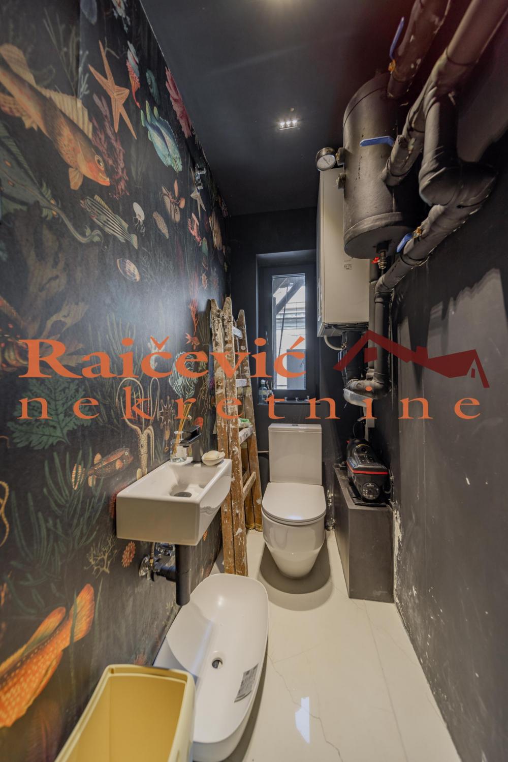 Stan na prodaju u Beogradu, Beograd (centar), trosoban, 160m2, cena 900000 evra