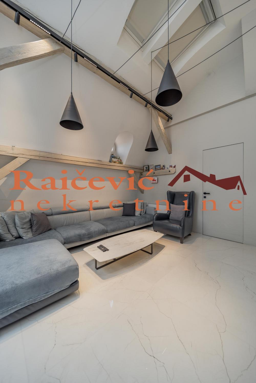 Stan na prodaju u Beogradu, Beograd (centar), trosoban, 160m2, cena 900000 evra