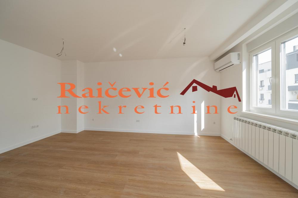 Stan na prodaju u Beogradu, Dušanovac, 162m2, cena 388000 evra