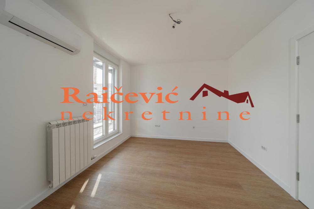 Stan na prodaju u Beogradu, Dušanovac, 162m2, cena 388000 evra