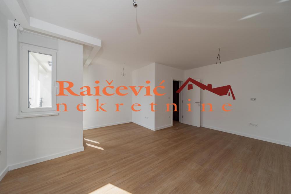 Stan na prodaju u Beogradu, Dušanovac, 162m2, cena 388000 evra