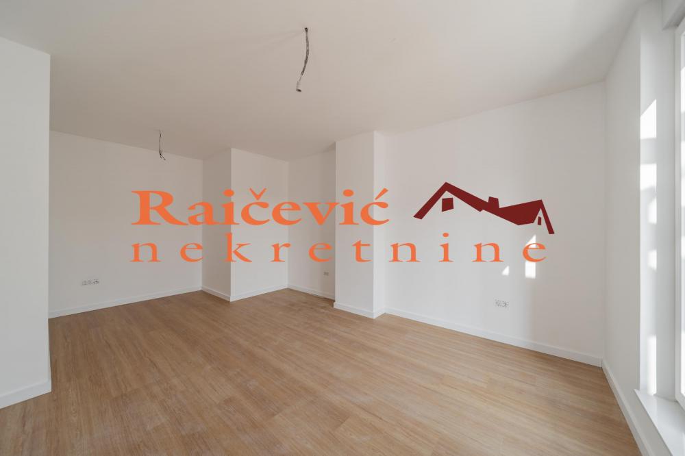 Stan na prodaju u Beogradu, Dušanovac, 162m2, cena 388000 evra