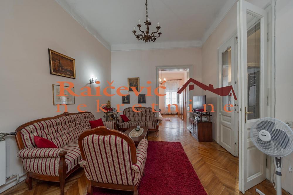 Stan na prodaju u Beogradu, Beograd (centar), 214m2, cena 600000 evra