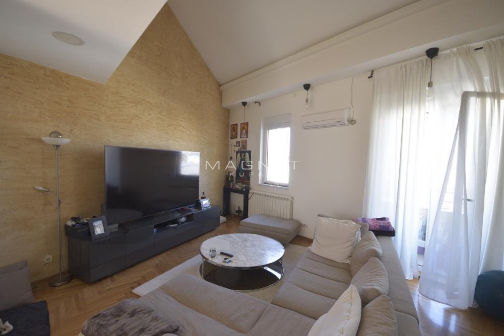 Stan na prodaju u Beogradu, Vračar, 106m2, cena 338000 evra