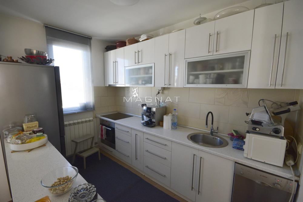 Stan na prodaju u Beogradu, Vračar, 106m2, cena 338000 evra