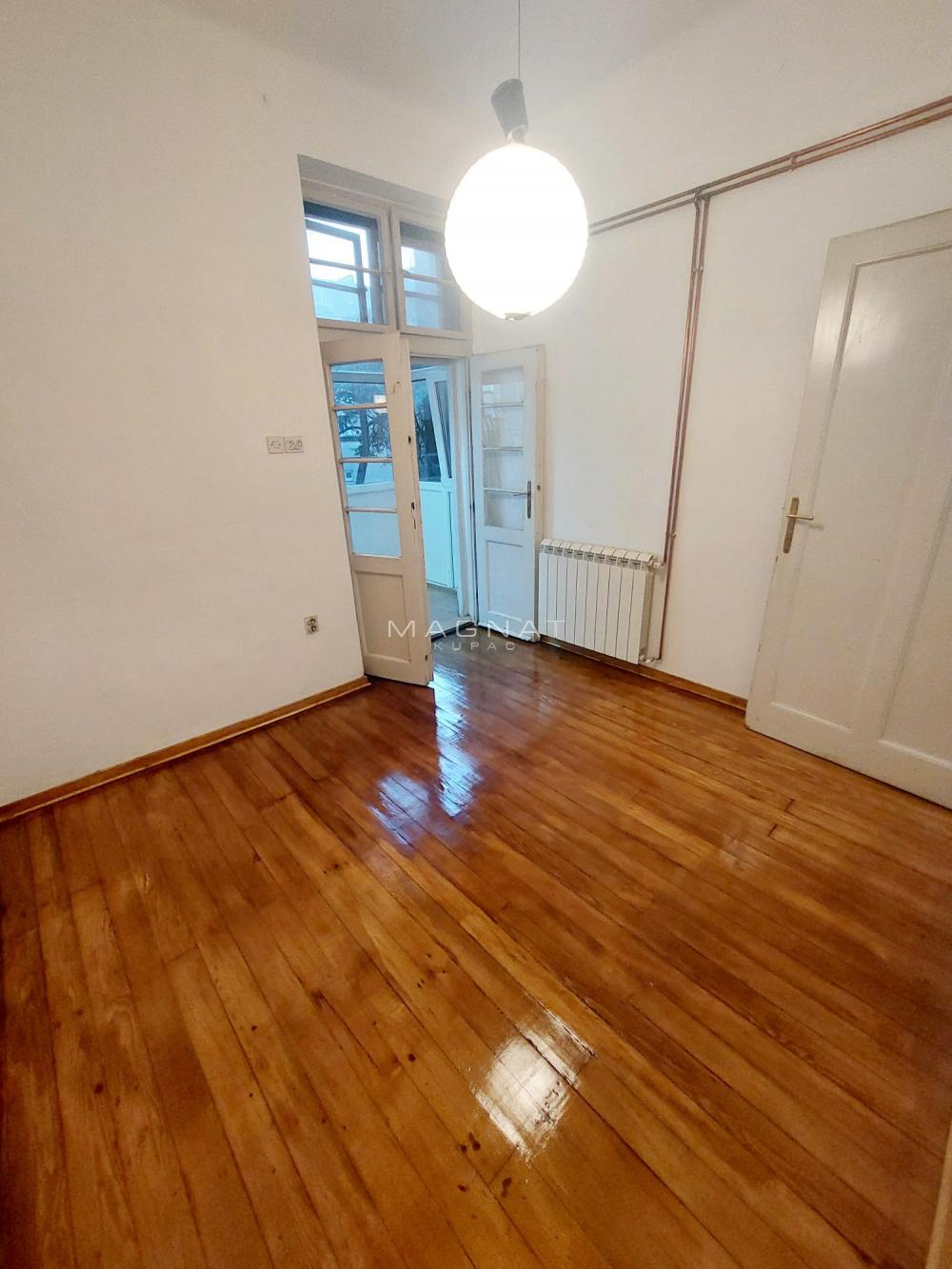 Stan na prodaju u Beogradu, Vukov spomenik, jednoiposoban, 39m2, cena 175000 evra