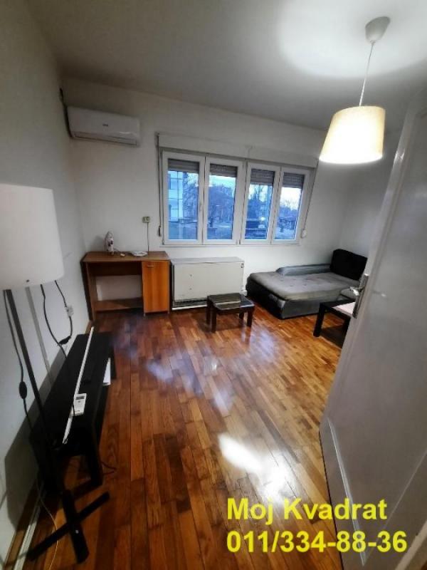 Stan na prodaju u Beogradu, Profesorska kolonija, dvosoban, 50m2, cena 190000 evra