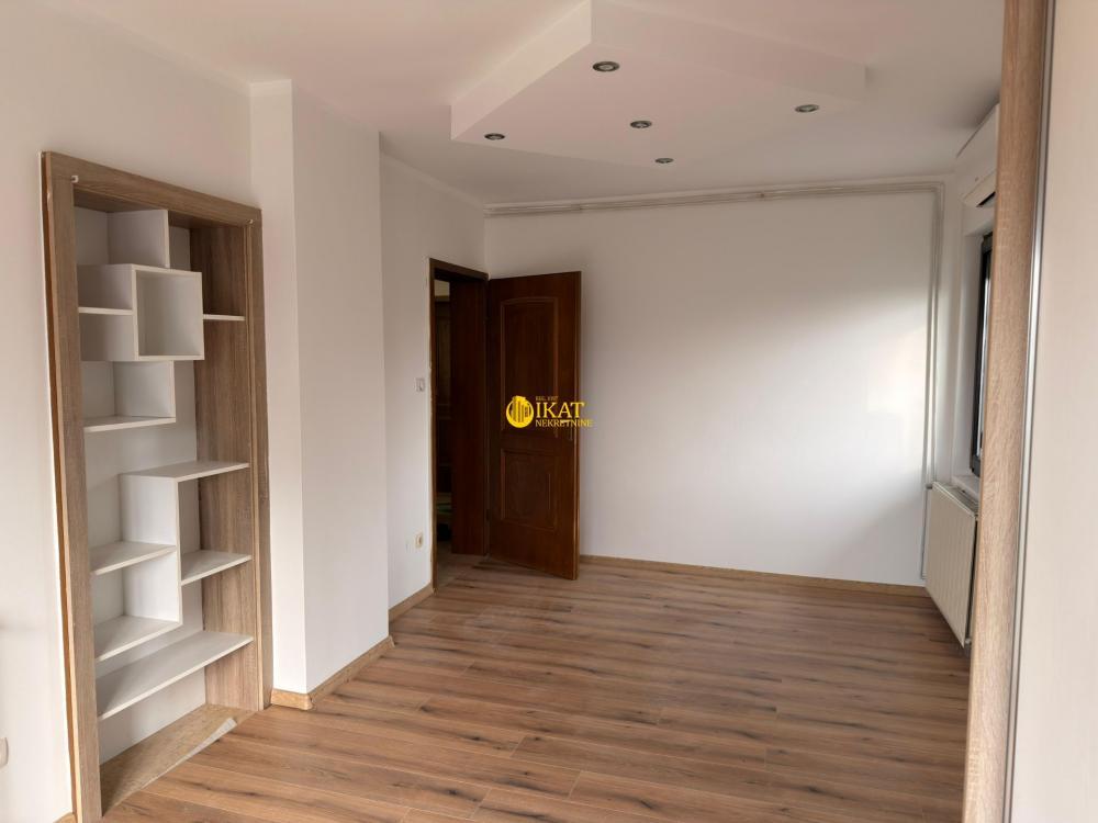 Stan na prodaju u Beogradu, Palilula, trosoban, 111m2, cena 195000 evra