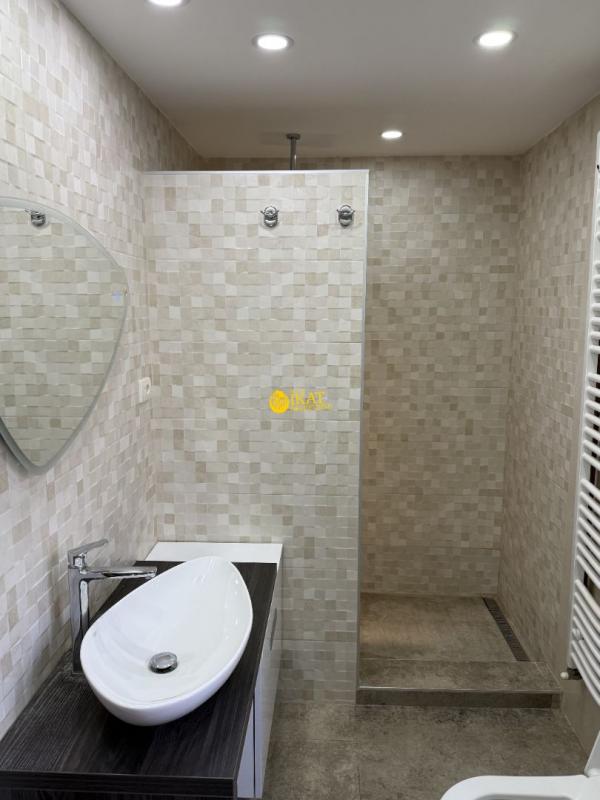 Stan na prodaju u Beogradu, Palilula, trosoban, 111m2, cena 195000 evra