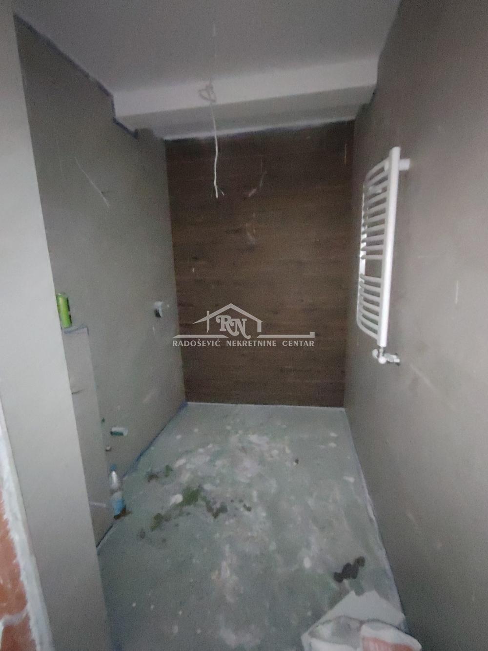 Stan na prodaju u Beogradu, Crveni Krst, dvosoban, 78m2, cena 359780 evra