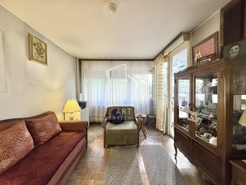 Stan na prodaju u Beogradu, Voždovac, troiposoban, 89m2, cena 265000 evra