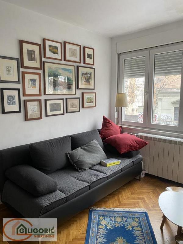 Stan na prodaju u Beogradu, Dorćol, trosoban, 64m2, cena 280000 evra